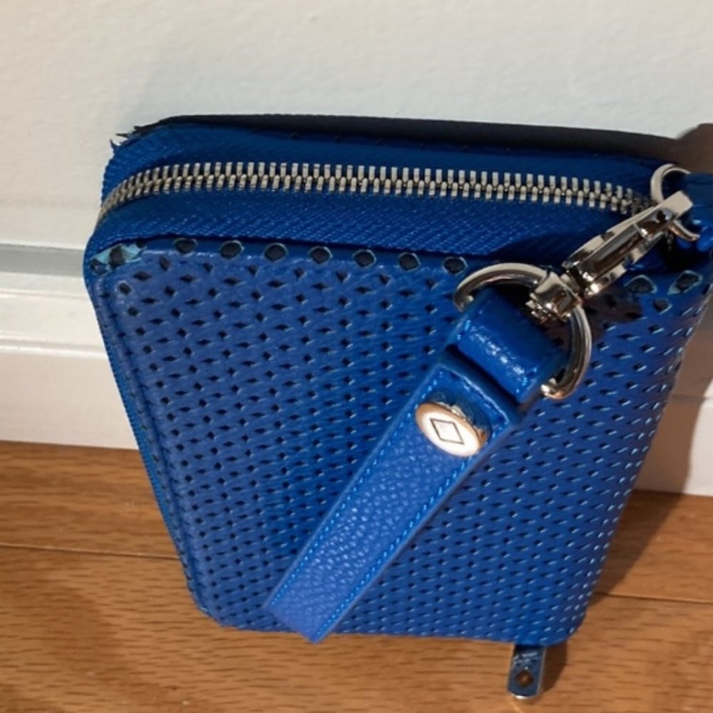 Jewell Royal Blue Zippered Long Wallet  Excellent Used Condition - Picture 3 of 6